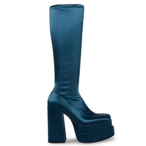 Steve Madden Cypress Platform Boot